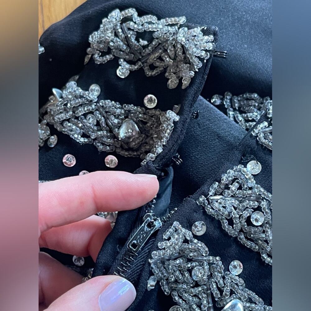 60s Vintage Long Sleeved Beaded Dress - Picture 5 of 8